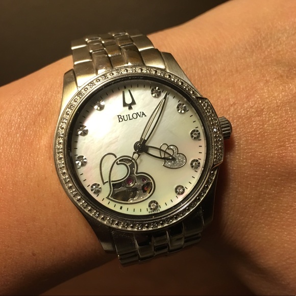 Bulova hearts & 44 diamond automatic watch - Picture 2 of 7